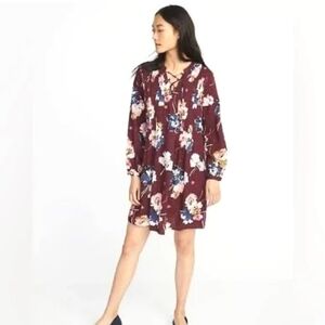 Old Navy lace-up yoke burgundy floral swing dress